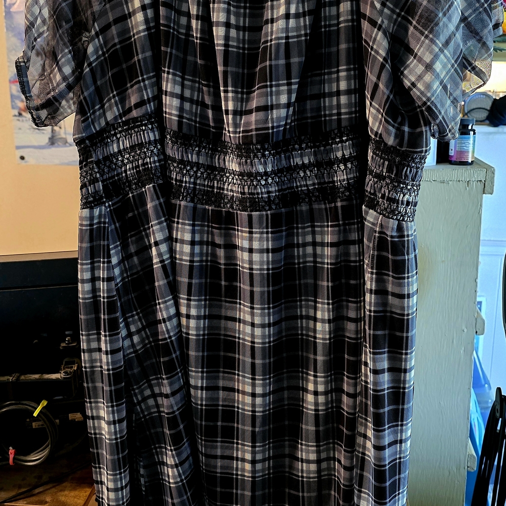 Terra & Sky Black and White Plaid Midi Dress